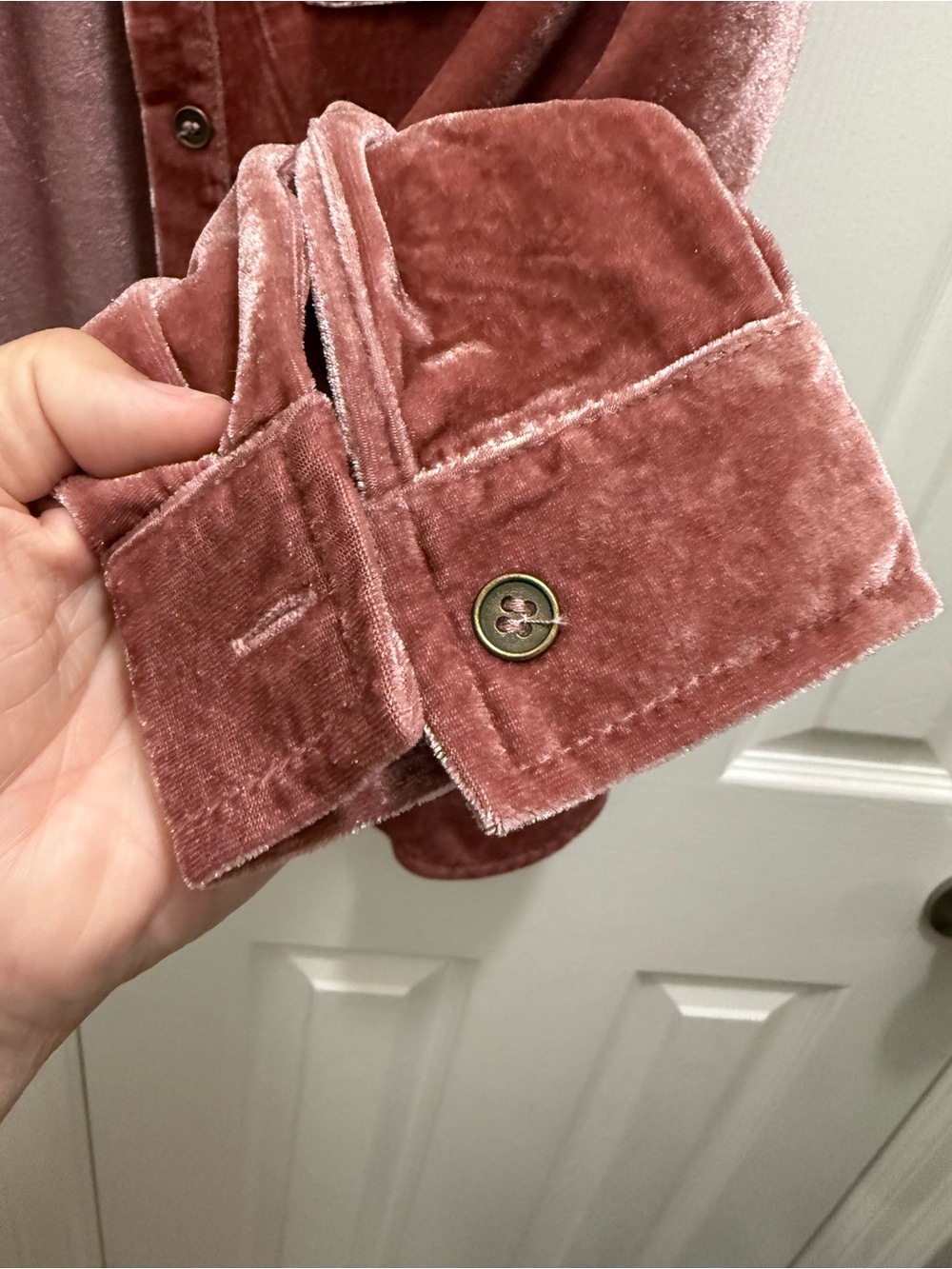 Umgee Dusty Rose Velvet Button-Down Shirt - Picture 4 of 5